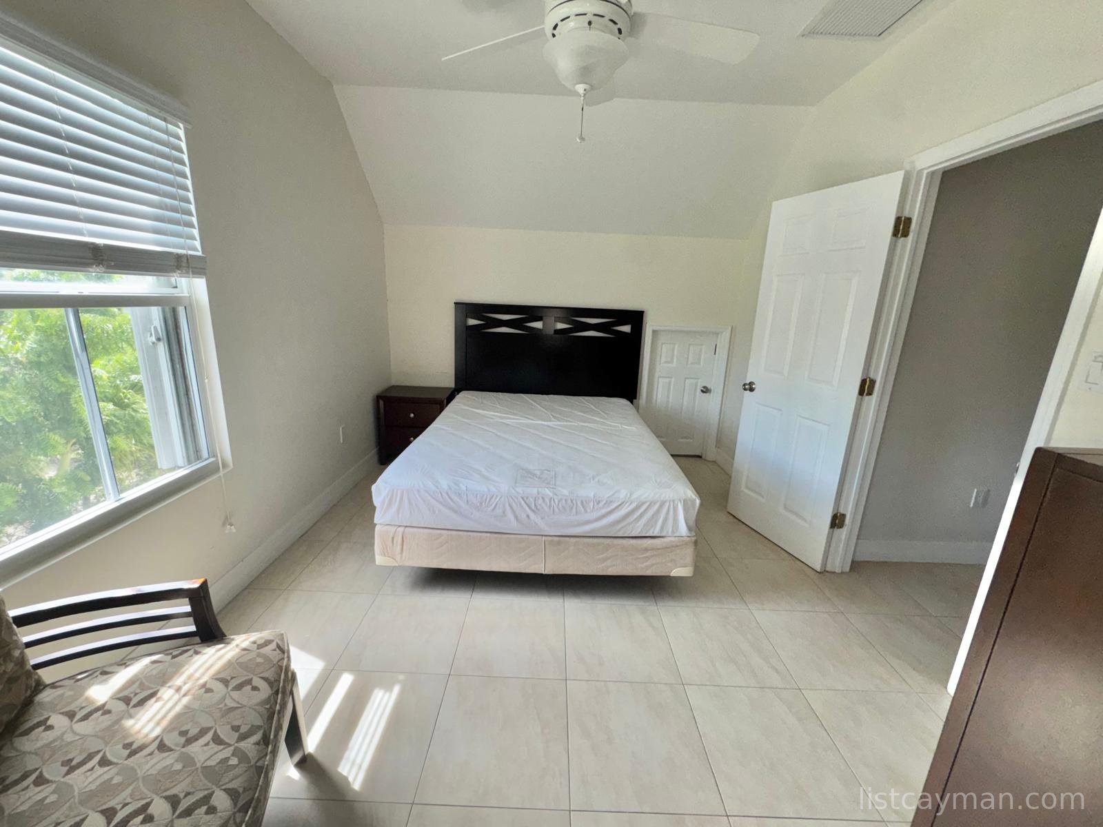 Cloudscape 2BR/2BA Duplex photo 6