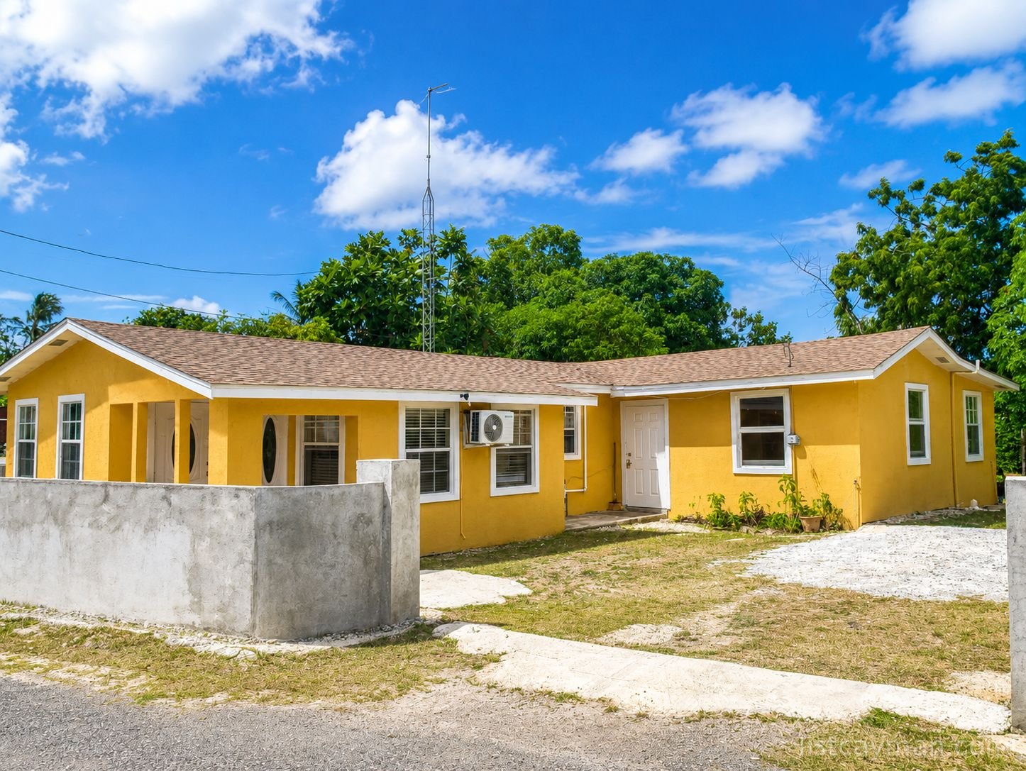 2-Bedroom Home + Separate 2-Bedroom Income Suite