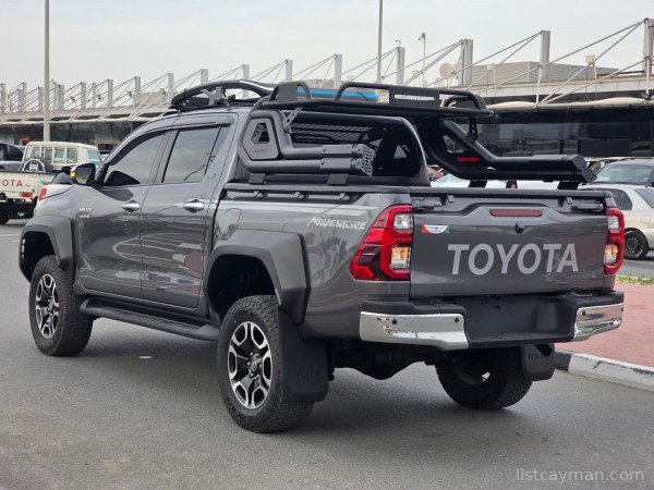 TOYOTA HILUX 2022 | (GR SPORTS KIT MODIFIED | RIGHT-HAND-DRIVE | JAFT0823) photo 4