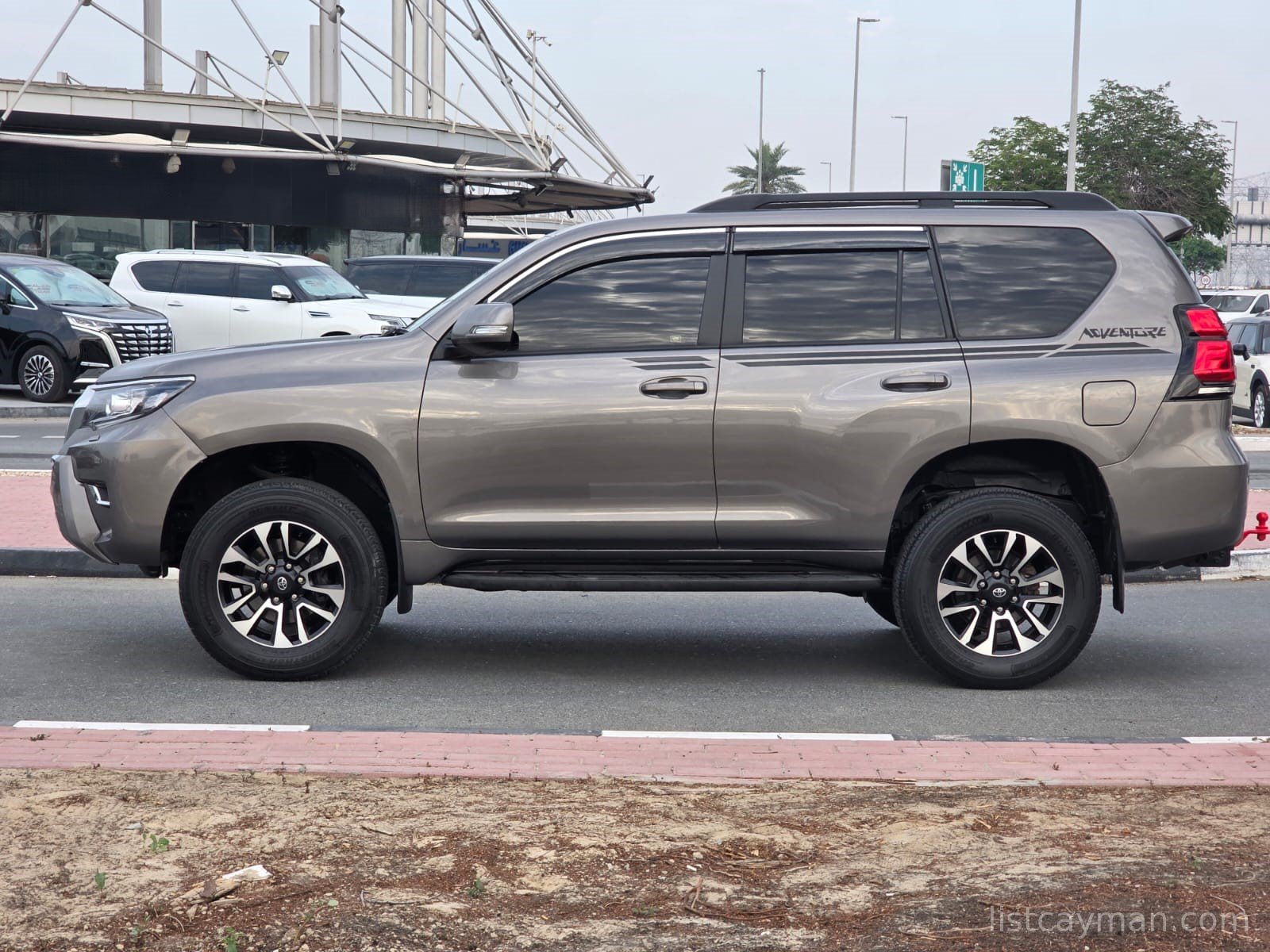 TOYOTA LAND CRUISER PRADO 2019 | (RIGHT-HAND-DRIVE | JAFT0831) photo 8