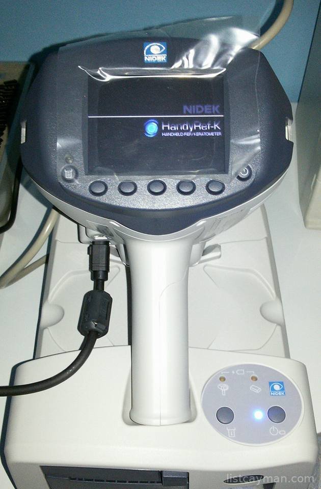 Nidek HandyRef-K Handheld Ref/Keratometer photo 4