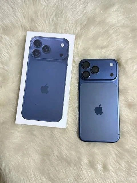 Apple iphone 17 PRO 2TB photo 1