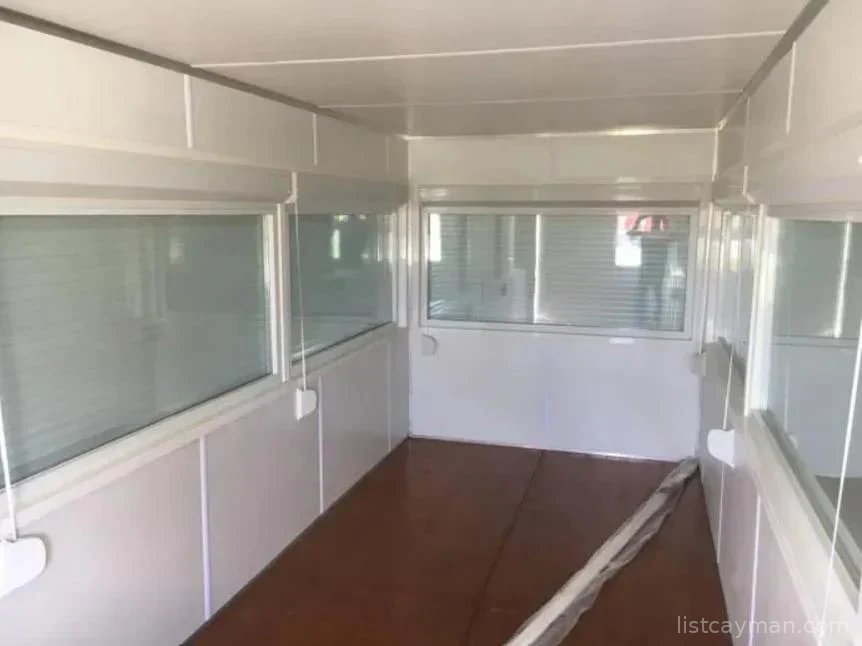 20-foot observation container photo 3