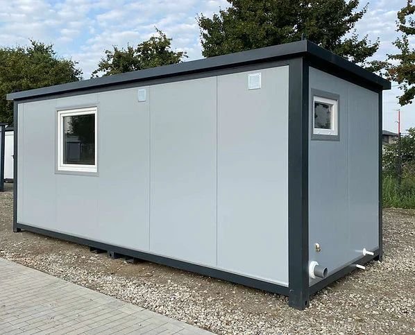 6×2.40 m container + WC, shower and kitchen photo 2